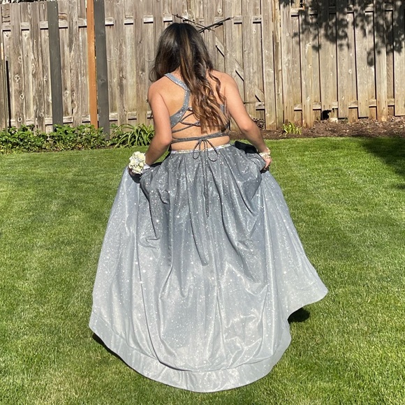 Prom Dress - Picture 3 of 6